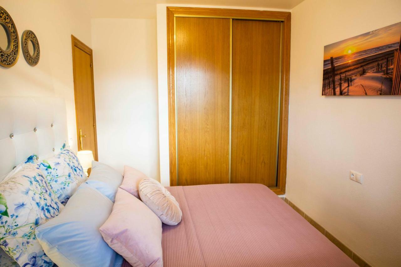 Apartment Las Sirenas, Wifi 100 Mb, Sea View Roquetas de Mar Luaran gambar