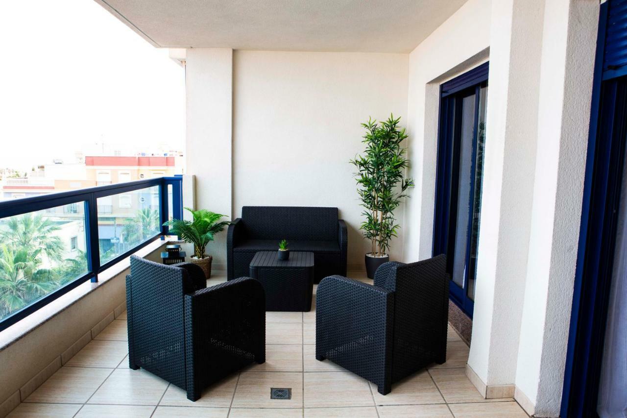 Apartment Las Sirenas, Wifi 100 Mb, Sea View Roquetas de Mar Luaran gambar